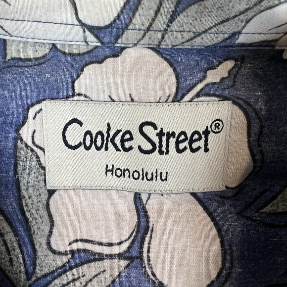 Cooke Street Aloha Shirt Mens XL Blue Reverse‎ Print Hawaiian Floral Hibiscus - Picture 3 of 8